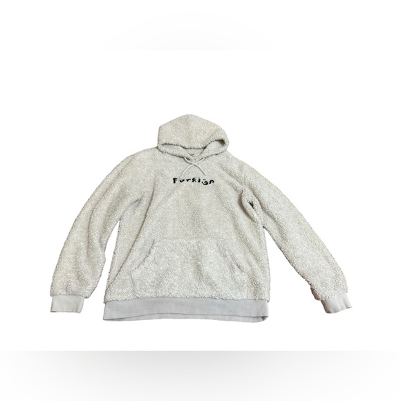 Foreign Sweatshirt - Picture 4 of 11